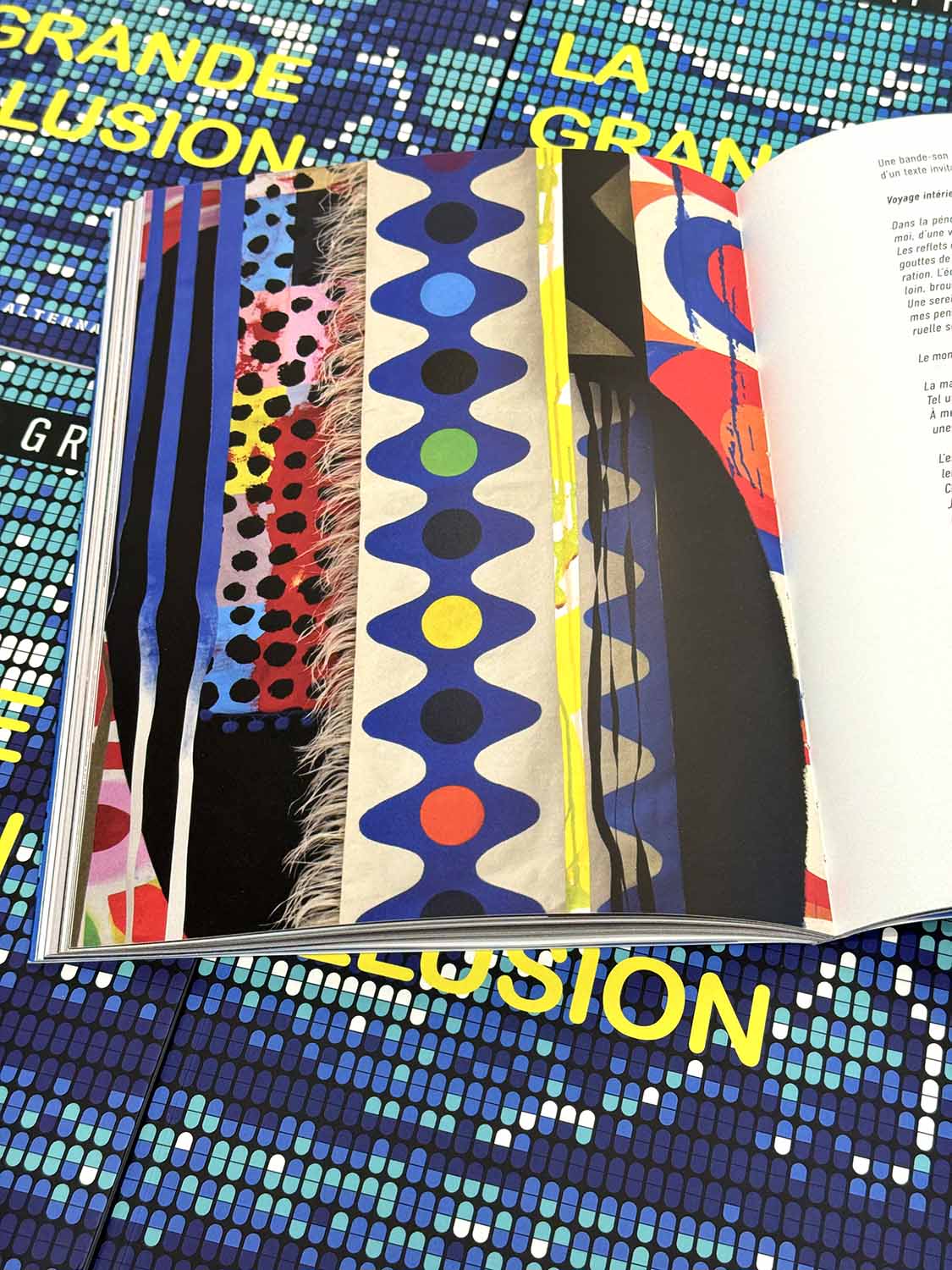 Vue intérieure du livre de Speedy Graphito "Laa grande illusion". Illustration d'art contemporain et street art